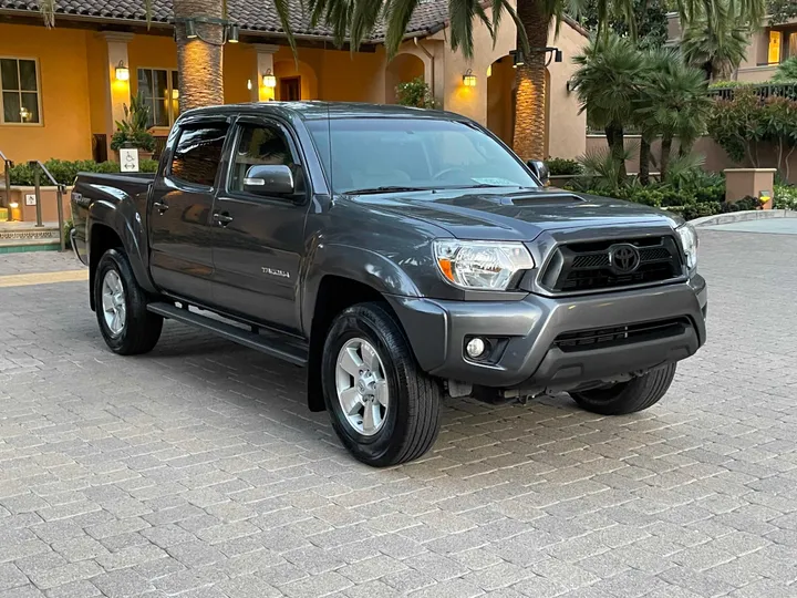 2015 TOYOTA TACOMA DOUBLE CAB Image 3