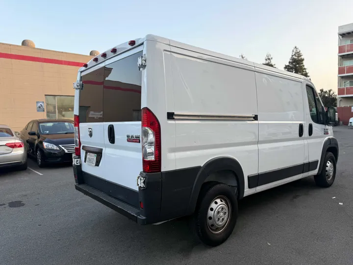 2015 RAM PROMASTER CARGO VAN Image 6