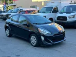 2016 TOYOTA PRIUS C Thumnail Image 2