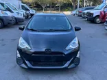 2016 TOYOTA PRIUS C Thumnail Image 3