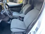 2017 NISSAN NV200 Thumnail Image 17