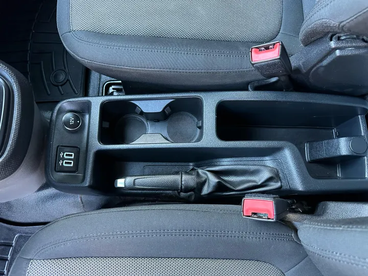 2019 FORD TRANSIT CONNECT CARGO Image 19