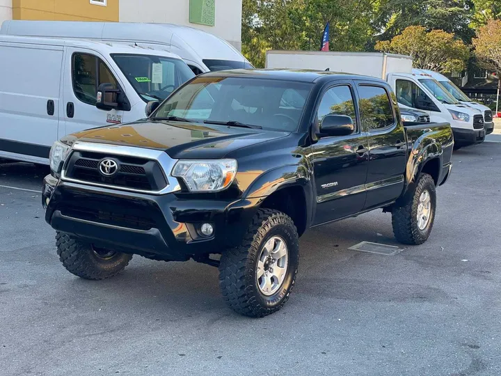 2014 TOYOTA TACOMA DOUBLE CAB Image 1