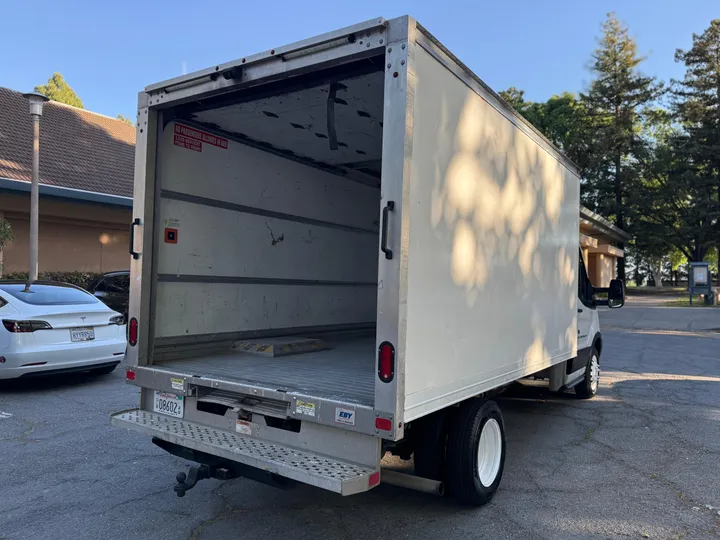 2019 FORD TRANSIT CAB & CHASSIS Image 6