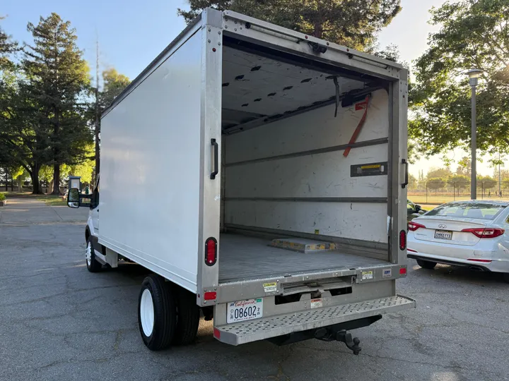 2019 FORD TRANSIT CAB & CHASSIS Image 7