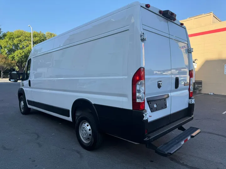 2021 RAM PROMASTER CARGO VAN Image 8