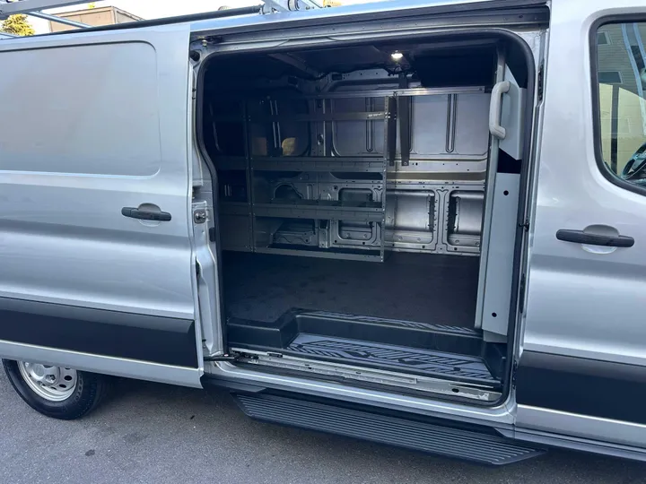 2023 FORD TRANSIT 150 CARGO VAN Image 11
