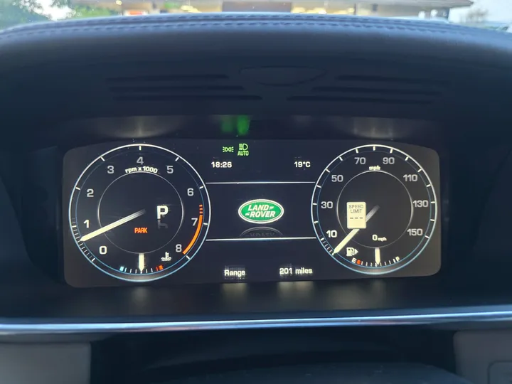 2015 LAND ROVER RANGE ROVER Image 17