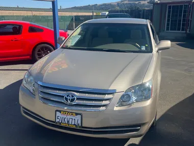 2006 TOYOTA AVALON Image 9