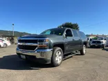 GREY, 2018 CHEVROLET SILVERADO 1500 CREW CAB Thumnail Image 2