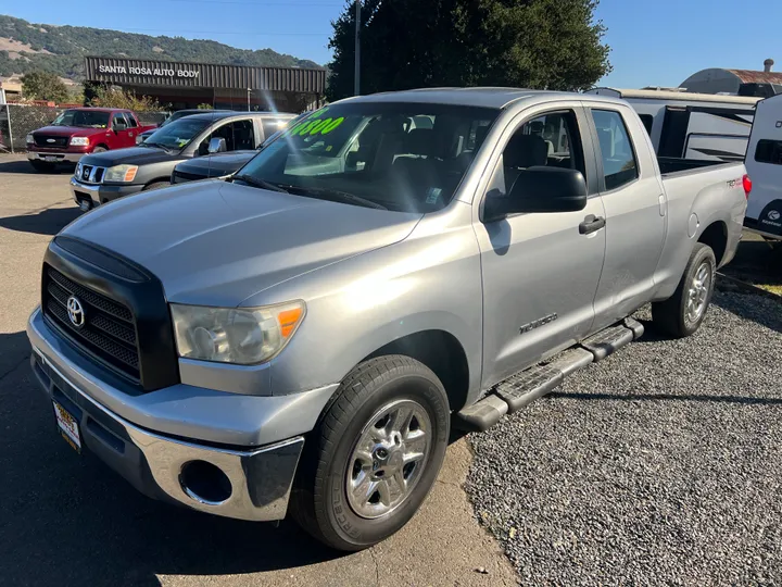 SILVER, 2008 TOYOTA TUNDRA DOUBLE CAB Image 2