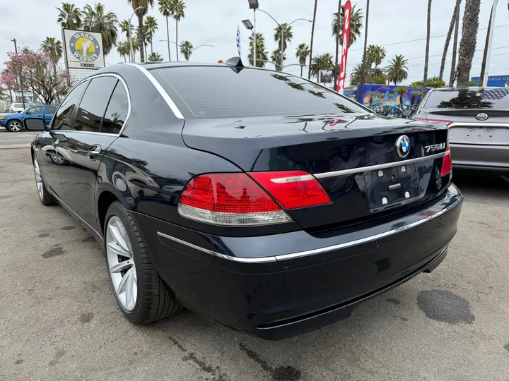 BLACK, 2007 BMW 7 SERIES Image 4