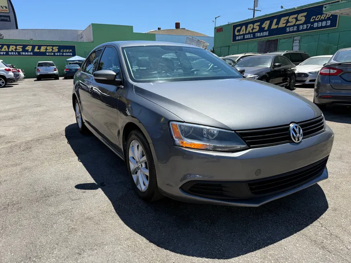 GRAY, 2013 VOLKSWAGEN JETTA Image 3