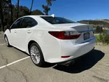 2016 LEXUS ES Thumnail Image 3