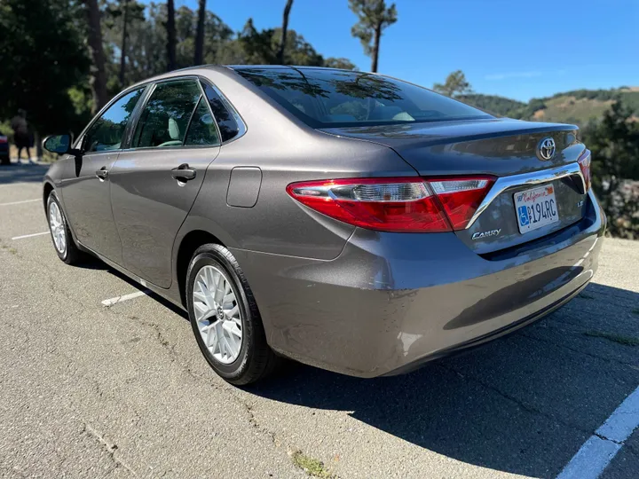SILVER, 2017 TOYOTA CAMRY Image 3