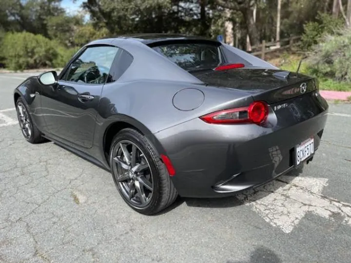 GREY, 2018 MAZDA MX-5 MIATA RF Image 3