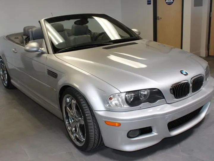 SILVER, 2002 BMW 3 SERIES Image 2