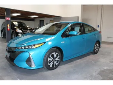 BLUE, 2017 TOYOTA PRIUS PLUG-IN Image 