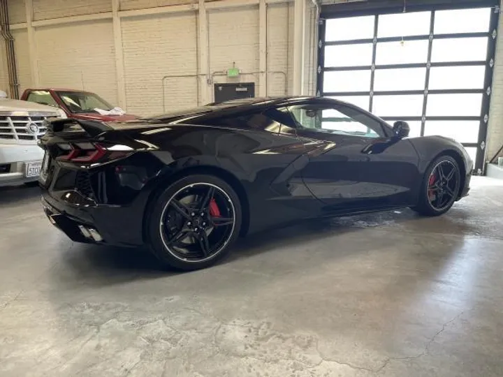 BLACK, 2022 CHEVROLET CORVETTE Image 7