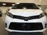 WHITE, 2020 TOYOTA SIENNA Thumnail Image 10