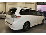 WHITE, 2020 TOYOTA SIENNA Thumnail Image 1