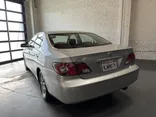 SILVER, 2005 LEXUS ES 300 Thumnail Image 10