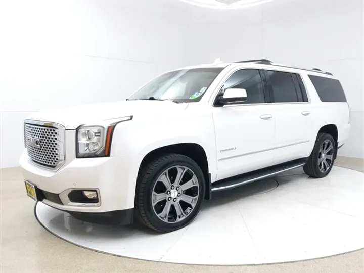 White Frost Tricoat, 2016 GMC YUKON XL Image 3