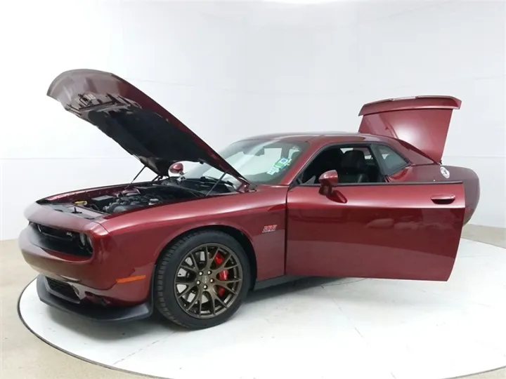 Octane Red Pearlcoat, 2018 DODGE CHALLENGER Image 10