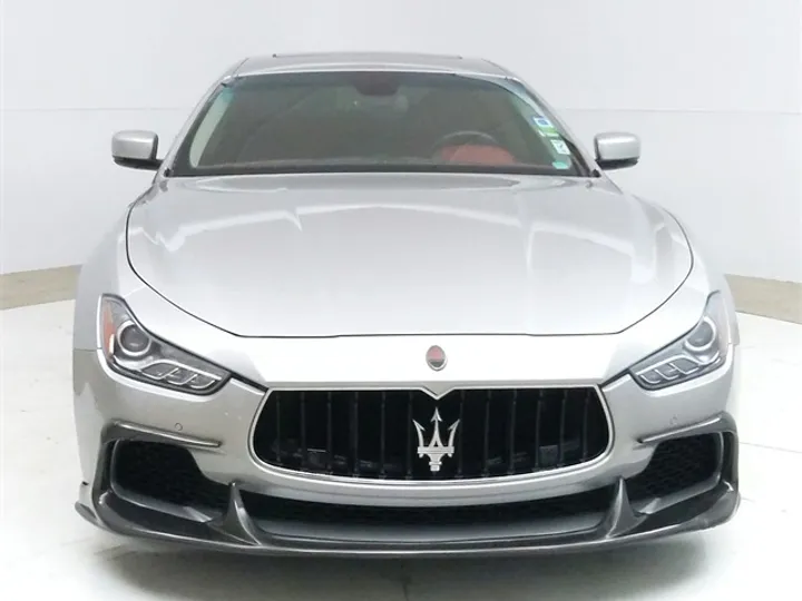 Bianco Alpi Pearlescent, 2015 MASERATI GHIBLI Image 2