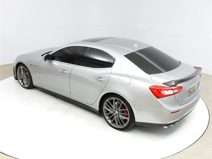 Bianco Alpi Pearlescent, 2015 MASERATI GHIBLI Image 15