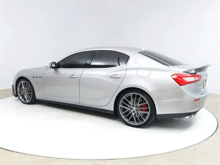 Bianco Alpi Pearlescent, 2015 MASERATI GHIBLI Image 5