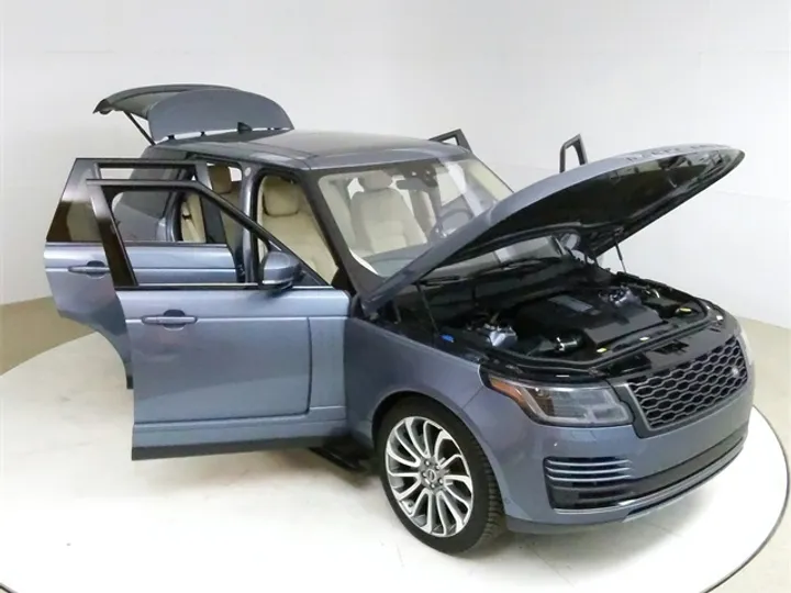 Byron Blue Metallic, 2018 LAND ROVER RANGE ROVER Image 17