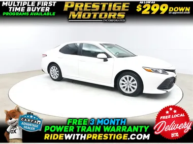 Super White, 2018 TOYOTA CAMRY Image 31