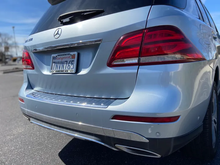 SILVER, 2016 MERCEDES-BENZ GLE Image 23