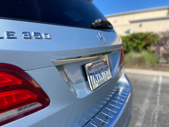 SILVER, 2016 MERCEDES-BENZ GLE Image 25