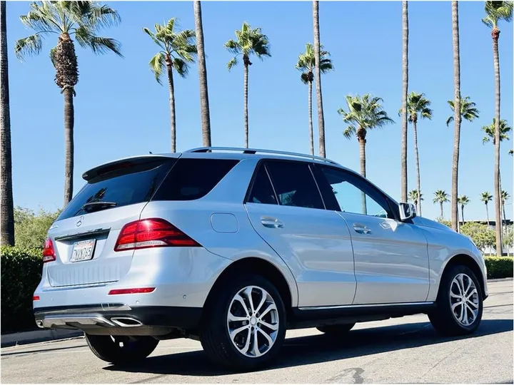 SILVER, 2016 MERCEDES-BENZ GLE Image 3