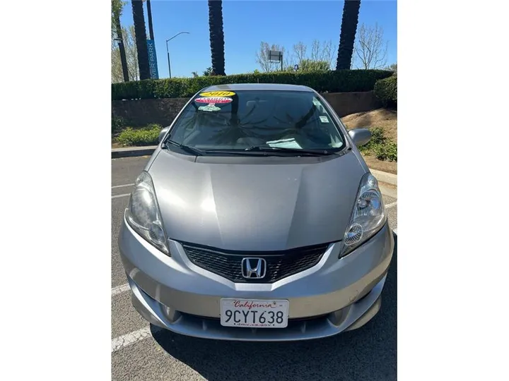 GRAY, 2010 HONDA FIT Image 5