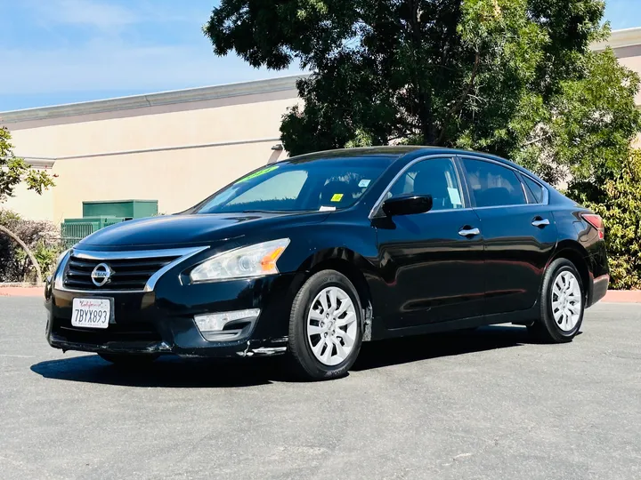 BLACK, 2014 NISSAN ALTIMA Image 2