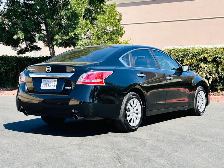 BLACK, 2014 NISSAN ALTIMA Image 6