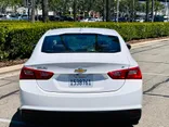 WHITE, 2018 CHEVROLET MALIBU Thumnail Image 5