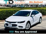 WHITE, 2018 CHEVROLET MALIBU Thumnail Image 1