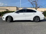 WHITE, 2022 KIA FORTE Thumnail Image 31