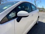 WHITE, 2016 KIA RIO Thumnail Image 9