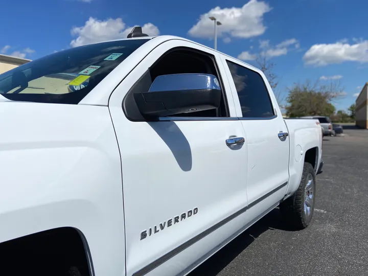 WHITE, 2016 CHEVROLET SILVERADO 1500 CREW CAB Image 13