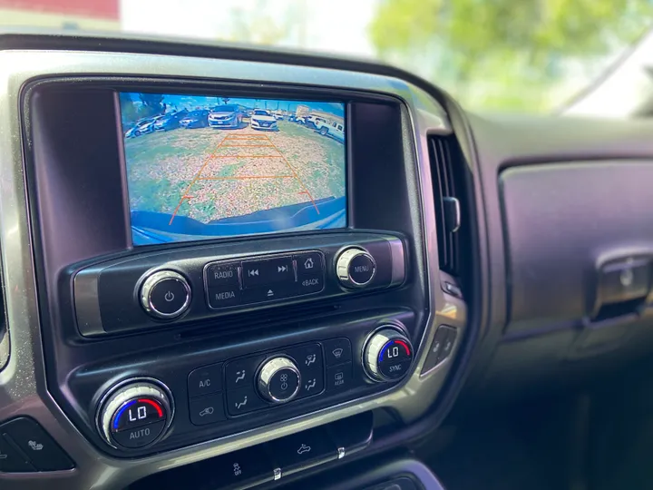 WHITE, 2016 CHEVROLET SILVERADO 1500 CREW CAB Image 62