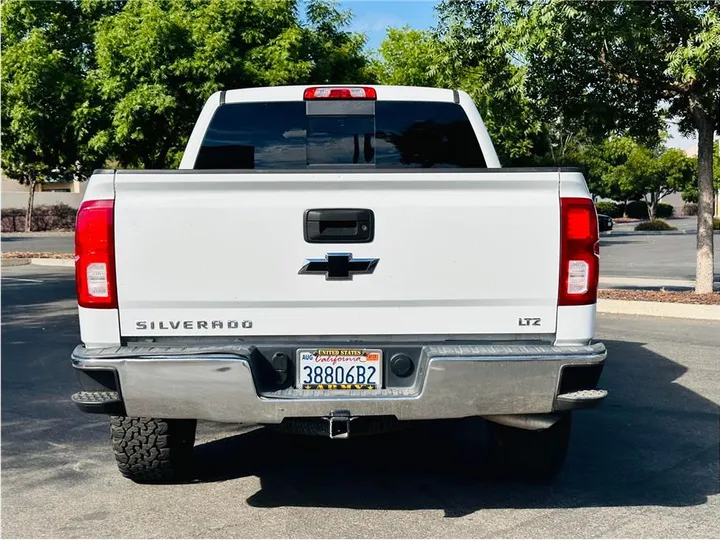 WHITE, 2016 CHEVROLET SILVERADO 1500 CREW CAB Image 4