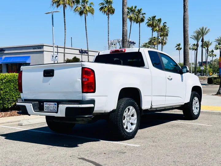 WHITE, 2017 CHEVROLET COLORADO EXTENDED CAB Image 9