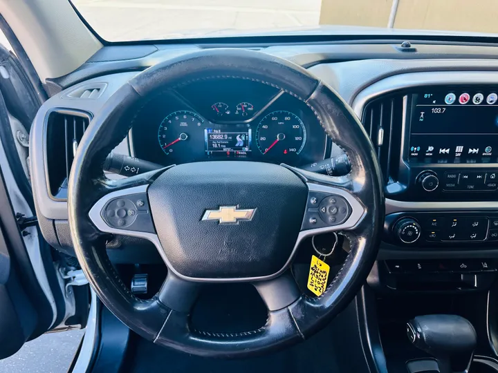 WHITE, 2017 CHEVROLET COLORADO EXTENDED CAB Image 28