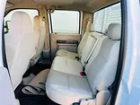 WHITE, 2008 FORD F450 SUPER DUTY CREW CAB & CHASSIS Thumnail Image 17