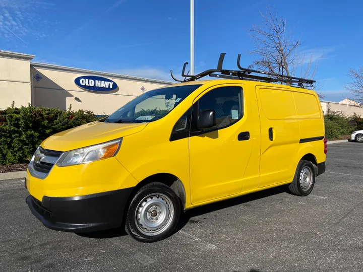 YELLOW, 2015 CHEVROLET CITY EXPRESS Image 11